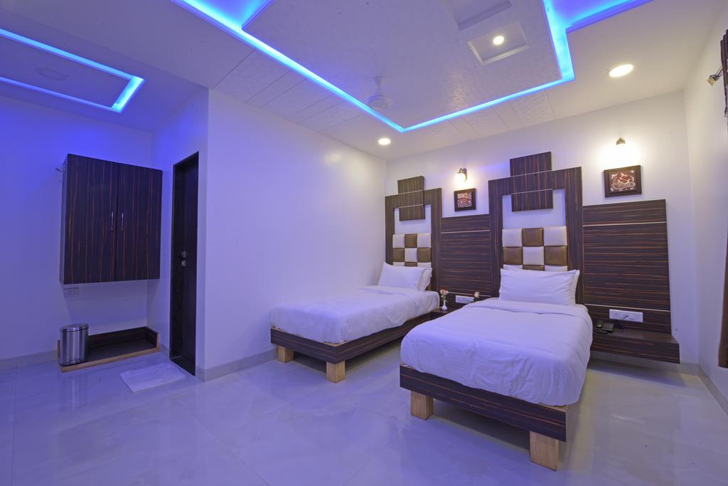 Hotel JP International Aurangābād Zimmer foto