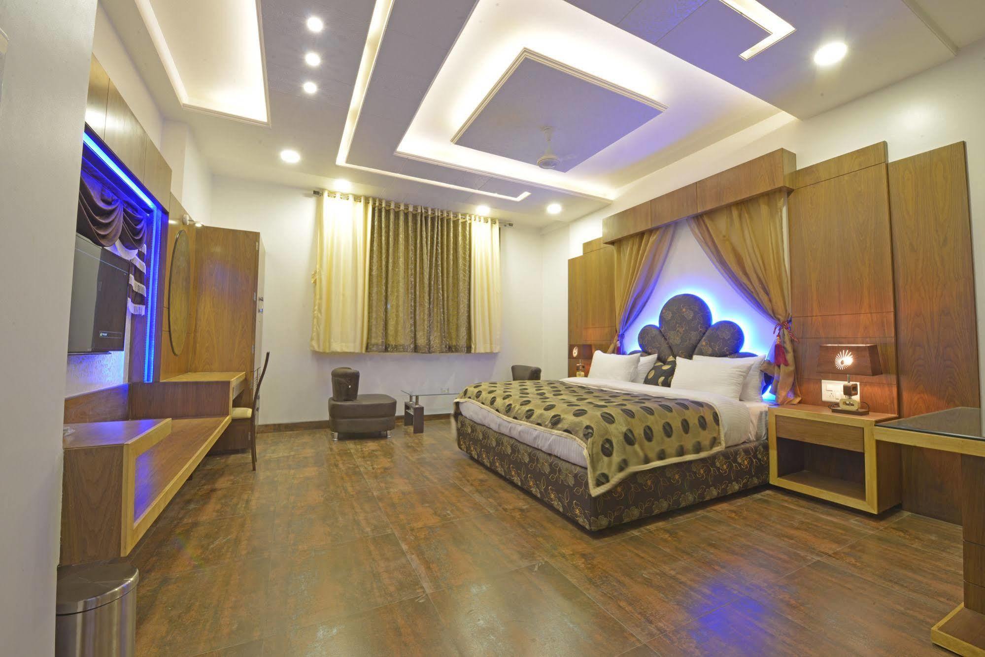 Hotel JP International Aurangābād Exterior foto